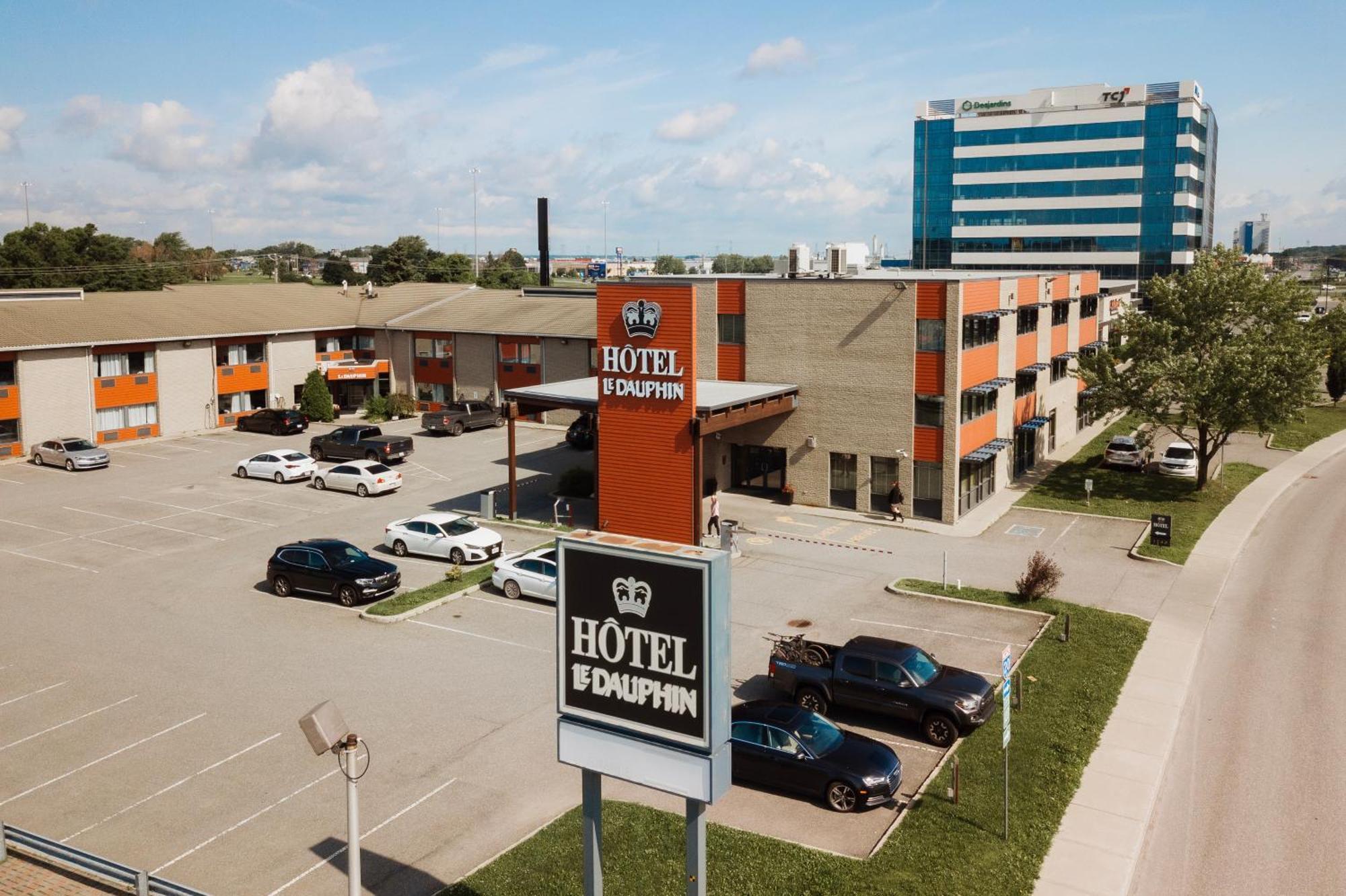 Le Dauphin St-Hyacinthe Hotel Saint-Hyacinthe Exterior photo