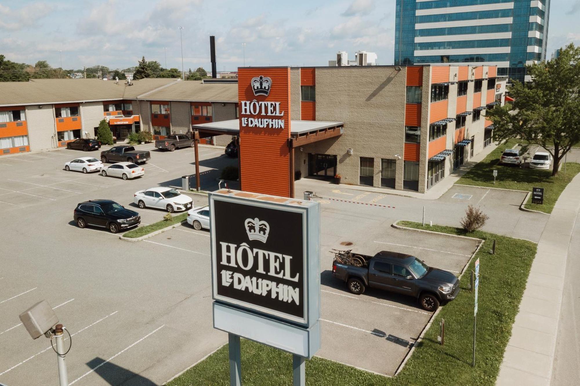 Le Dauphin St-Hyacinthe Hotel Saint-Hyacinthe Exterior photo